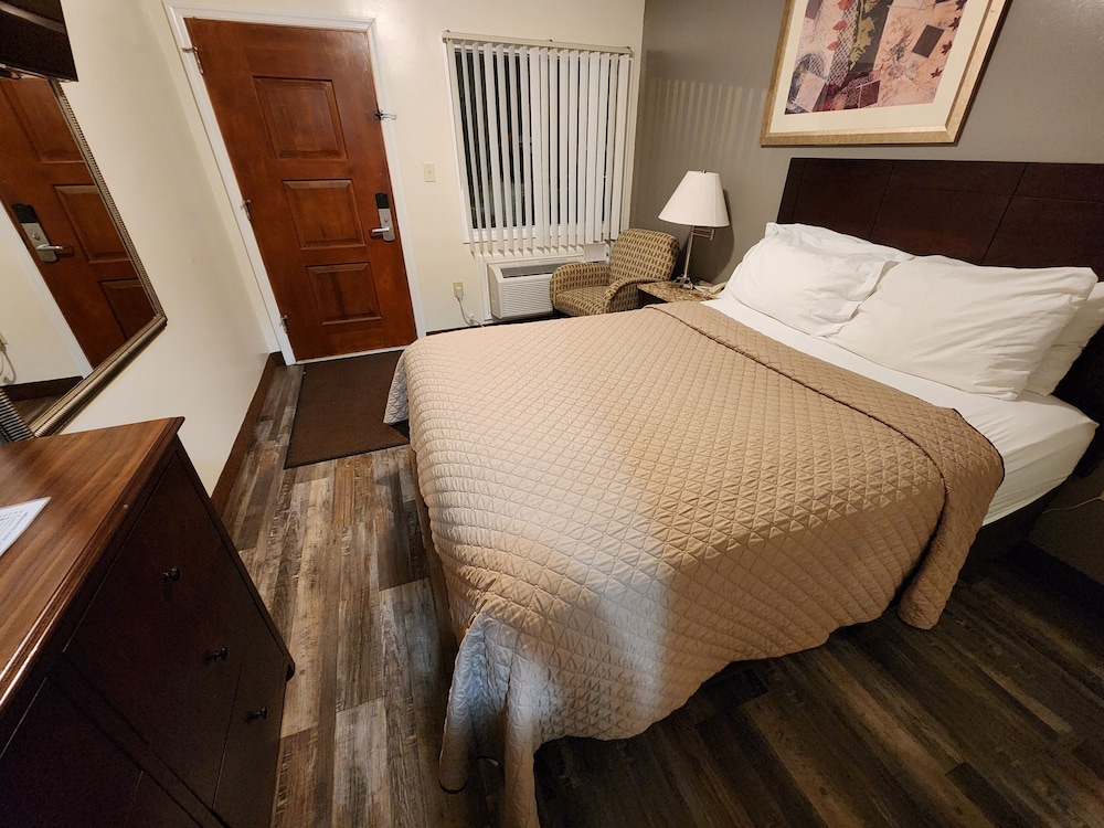 Jefferson Hills Motel - photo 4