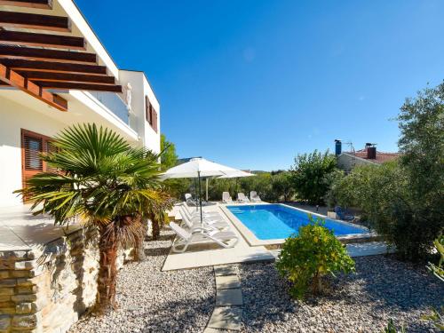 Apartment Villa Malu Sun I by Interhome — 4-Star Luxury Hotel in Brodarica, Croatia