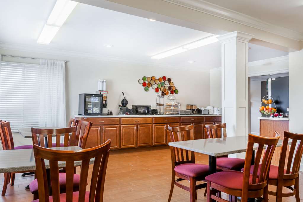 Ramada by Wyndham Tell City - photo 28