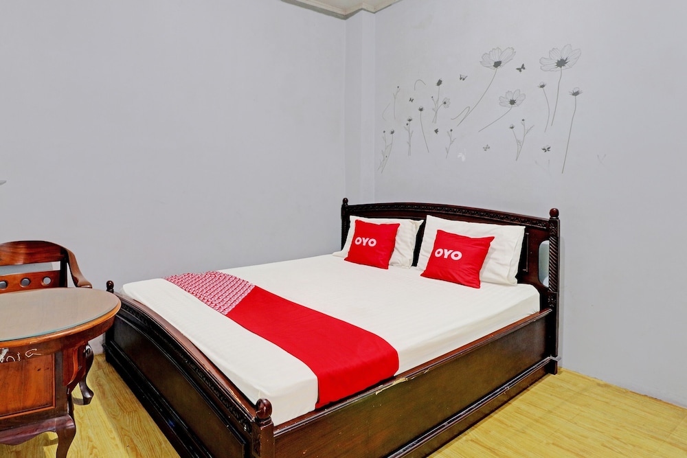 Oyo 2452 Hotel Metro