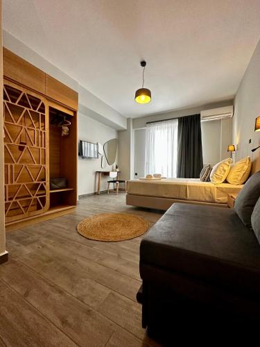 Thea comfy living in Nea Vrasna, Greece