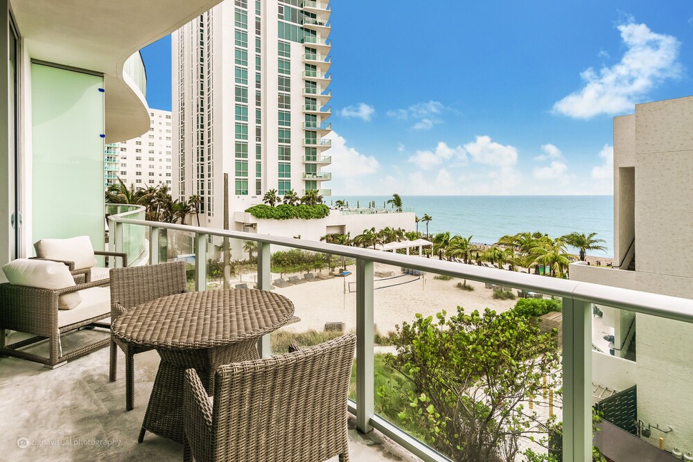 Contemporary Beach Resort Condos - photo 98
