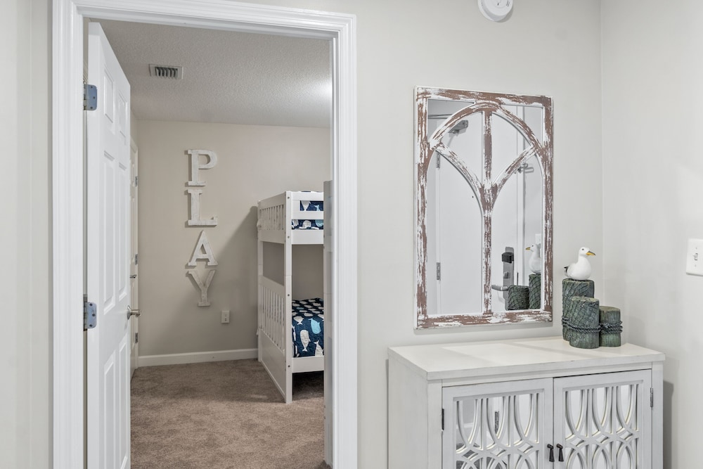 Sterling Beach Resort by Panhandle Getaways - photo 16