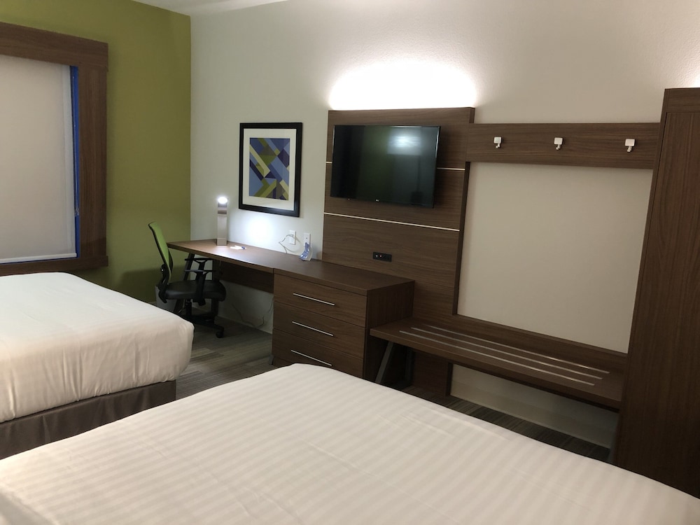 Holiday Inn Express Pineville Alexandria Area by IHG - photo 15