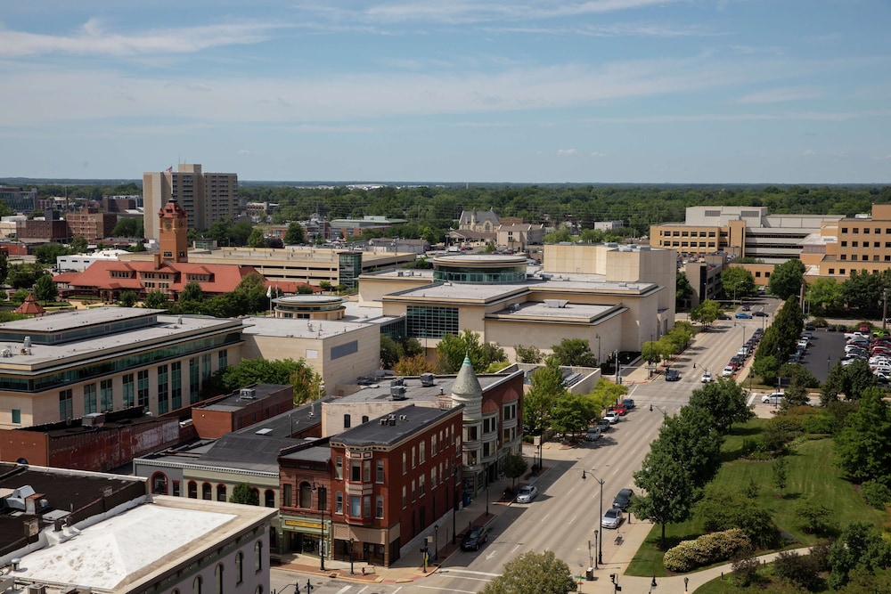 President Abraham Lincoln Springfield DoubleTree by Hilton - photo 35