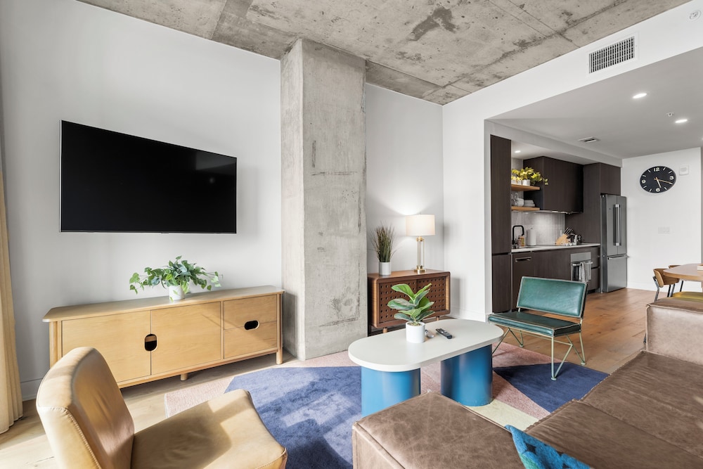 Austin Condo Hotel - photo 571