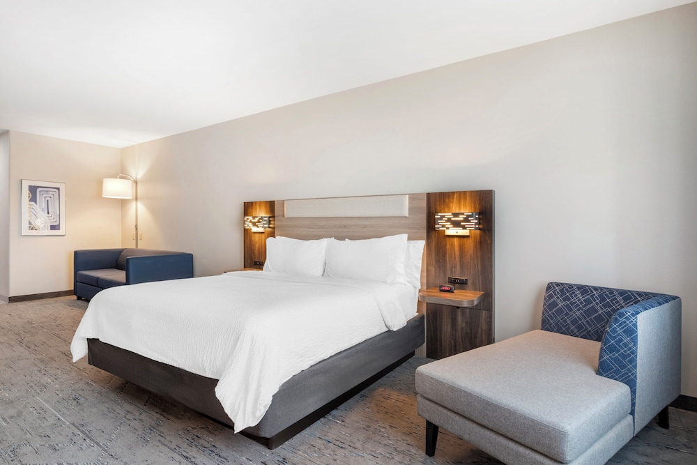 Holiday Inn Express & Suites Alice by IHG - photo 20