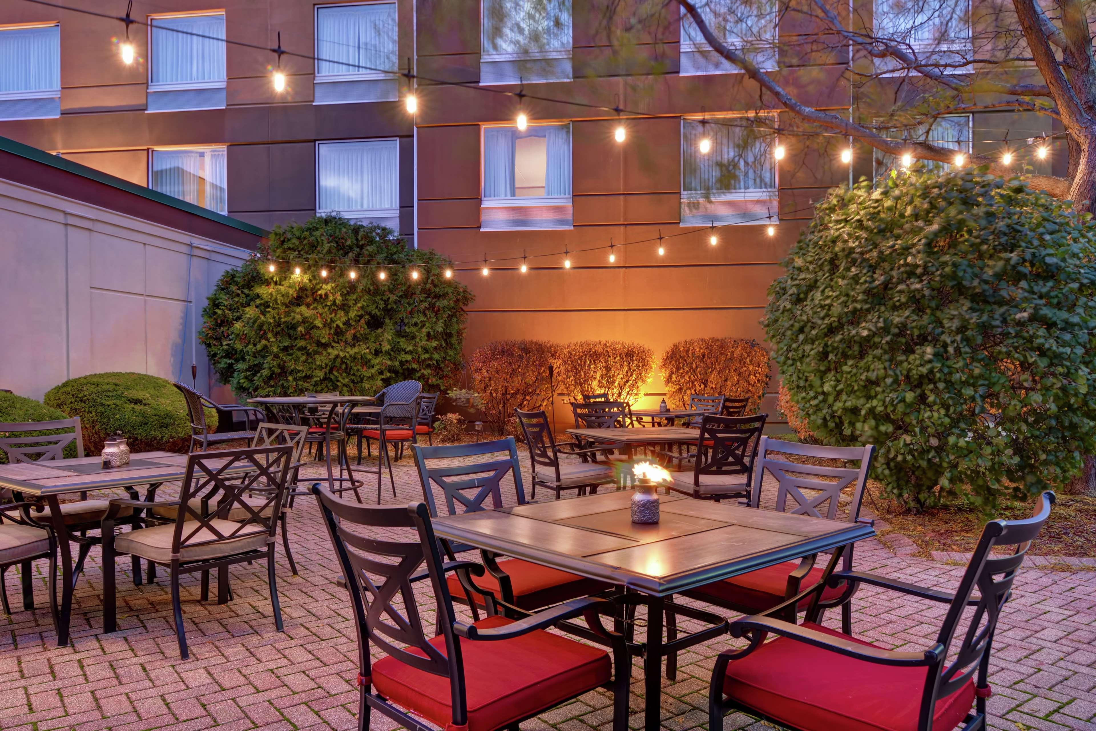 Hilton Garden Inn Appleton Kimberly - photo 17