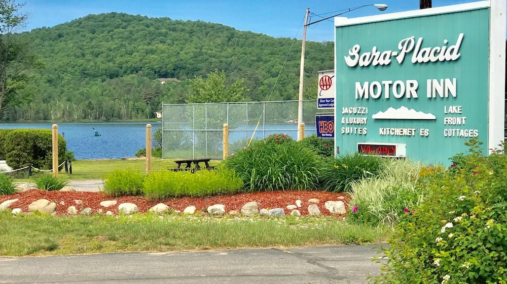 Sara Placid Inn & Suites - photo 70