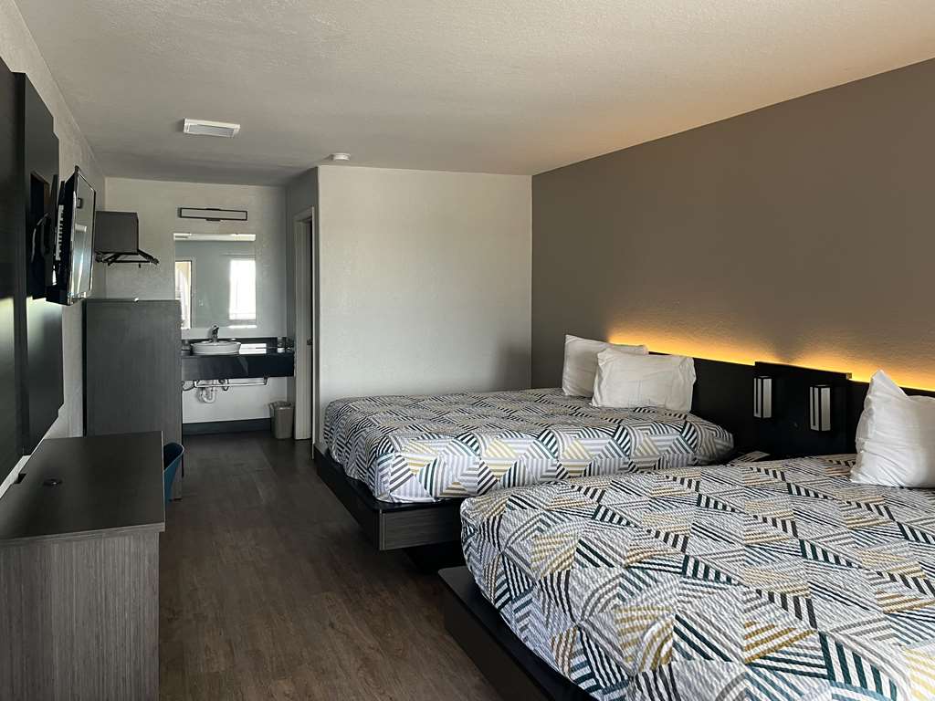 Motel6 Seguin TX - photo 12