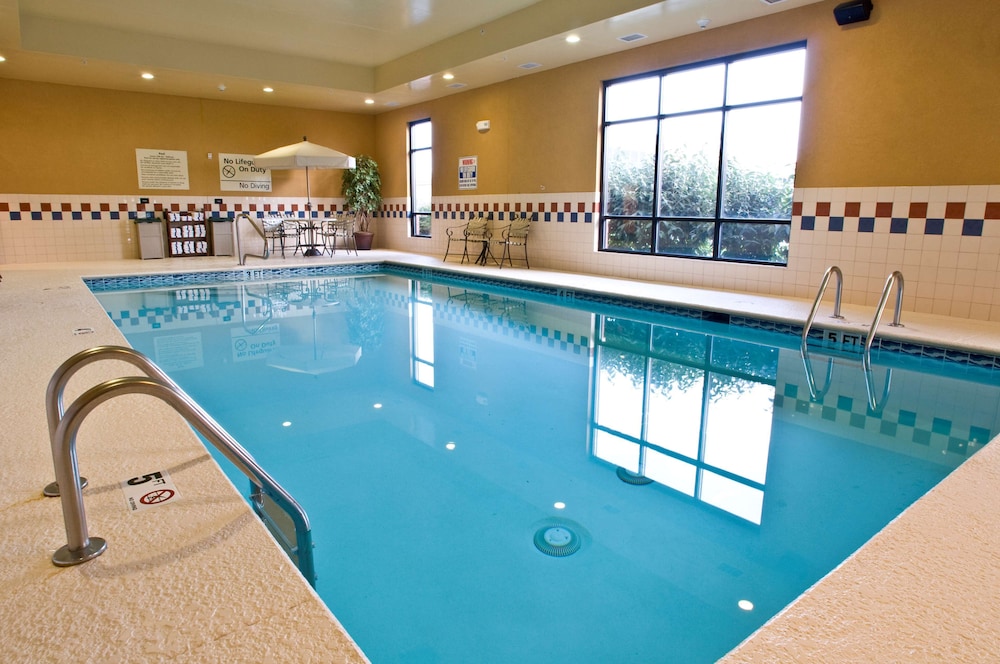 Hampton Inn & Suites Cincinnati Union Center - photo 37