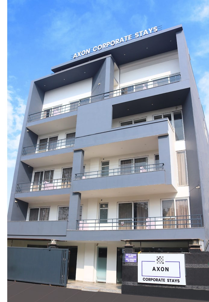 Axon Corporate Stays Sector 52 Gurgaon in Bilaspur, India