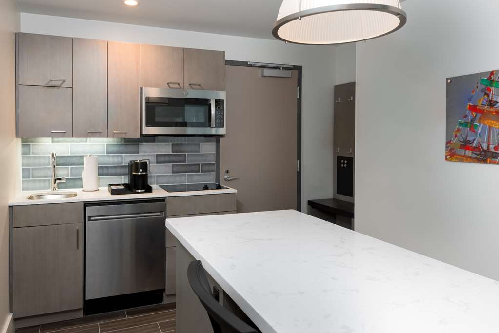 Hyatt House Tampa Airport Westshore - photo 14
