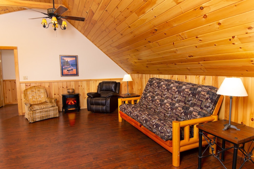 Trail's End Inn - photo 29