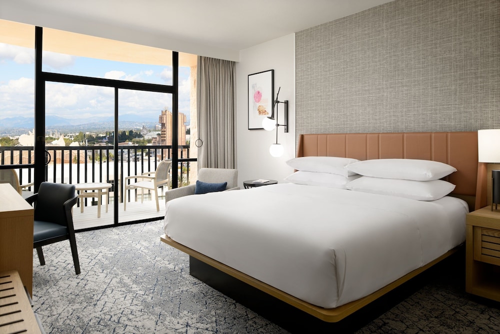 Sheraton Park Hotel at the Anaheim Resort - photo 24