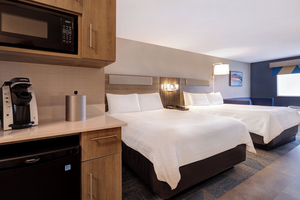Holiday Inn Express & Suites Moab by IHG - photo 14