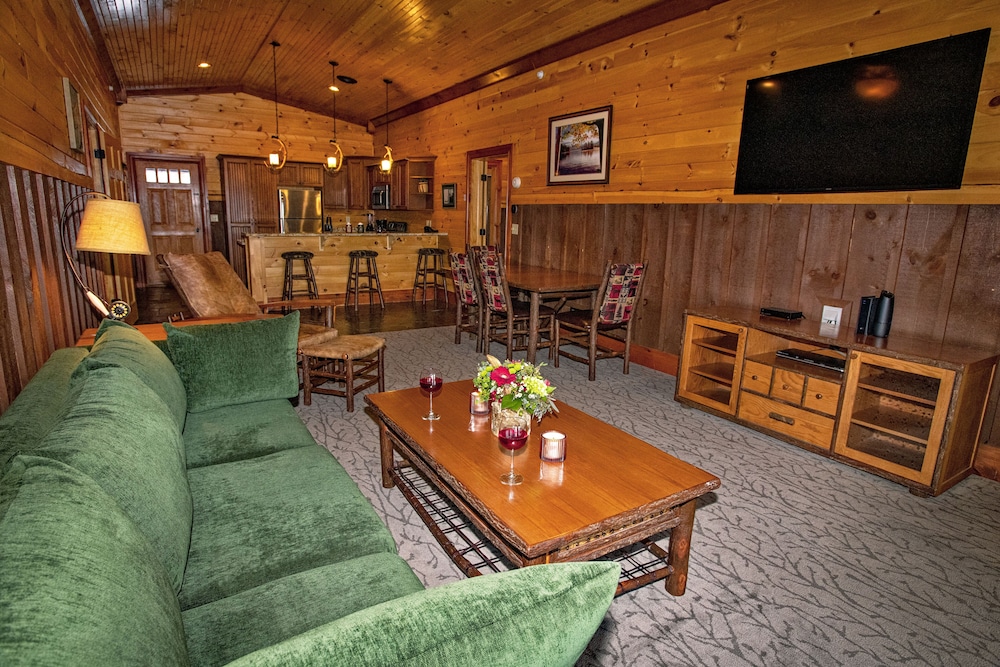 Lodges At Cresthaven - photo 4