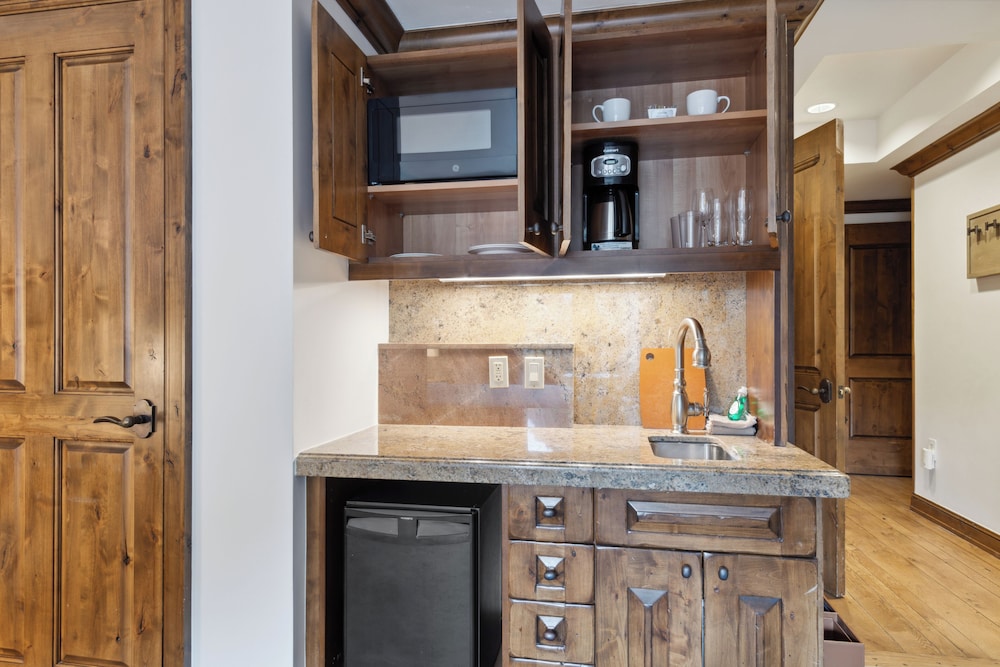 Hyatt Grand Aspen - photo 39