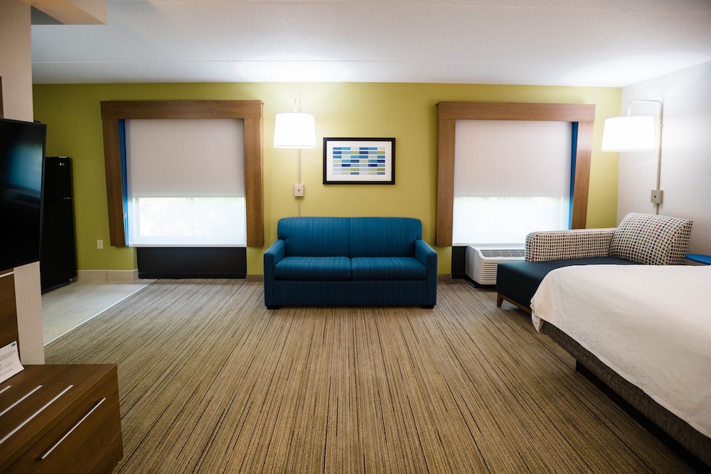 Holiday Inn Express & Suites Knoxville Farragut by IHG - photo 31