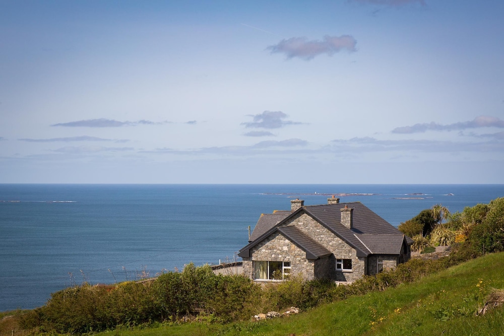 Once Upon a Tide - carbon neutral hotel in Clifden