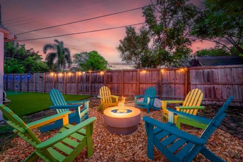Surfari Pompano Heated Pool Home 9 mins to Beach — Pompano Beach — photo 2