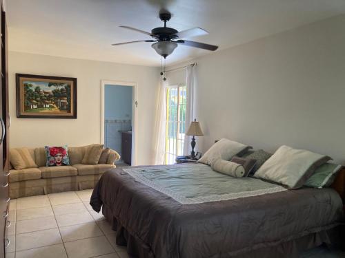 Hotel y villas palma Real . in La Ceiba, Honduras