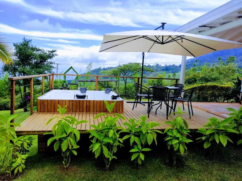 Finca Caja De Oro Fredonia — Fredonia