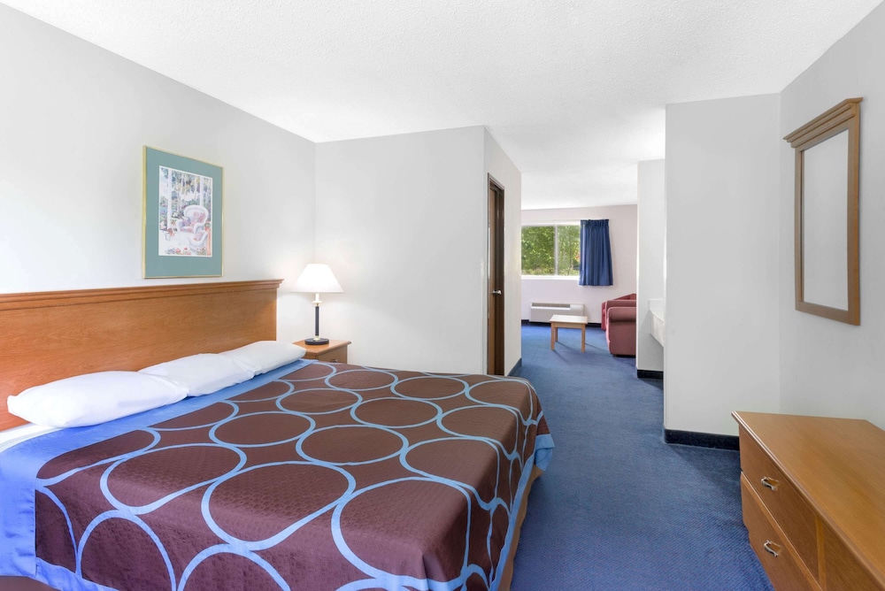 Super 8 by Wyndham Kingston - photo 11