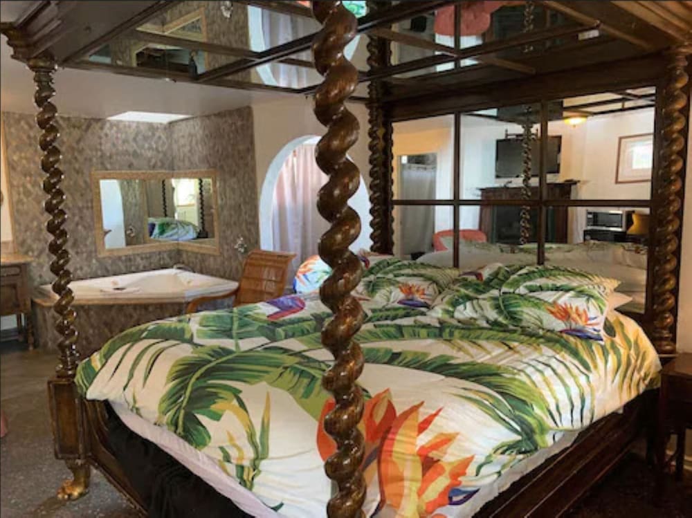 Chantico Inn - photo 12