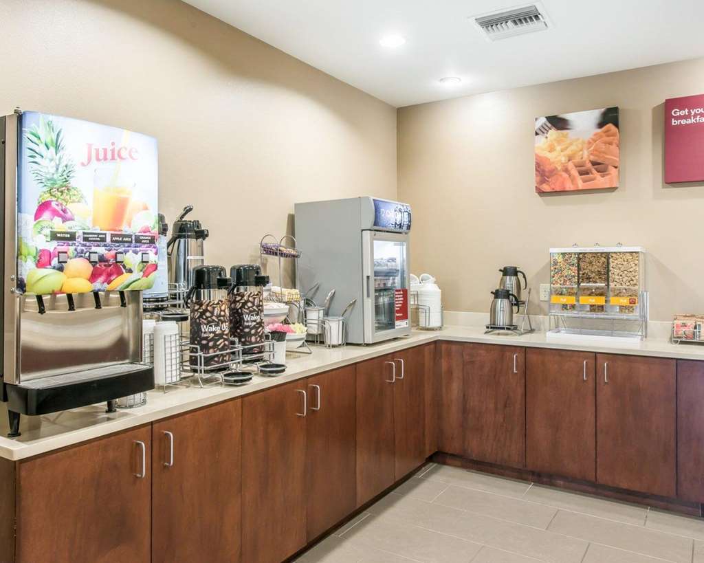 Comfort Suites Dunnellon near Rainbow Springs - photo 28