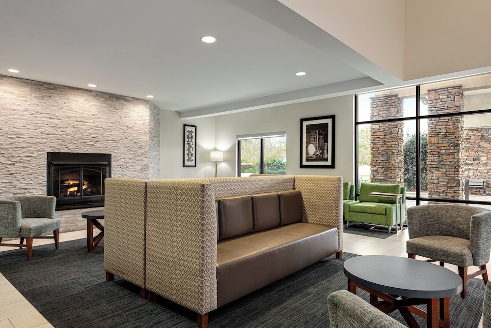Holiday Inn Express Suites Lexington NwVineyard - photo 74