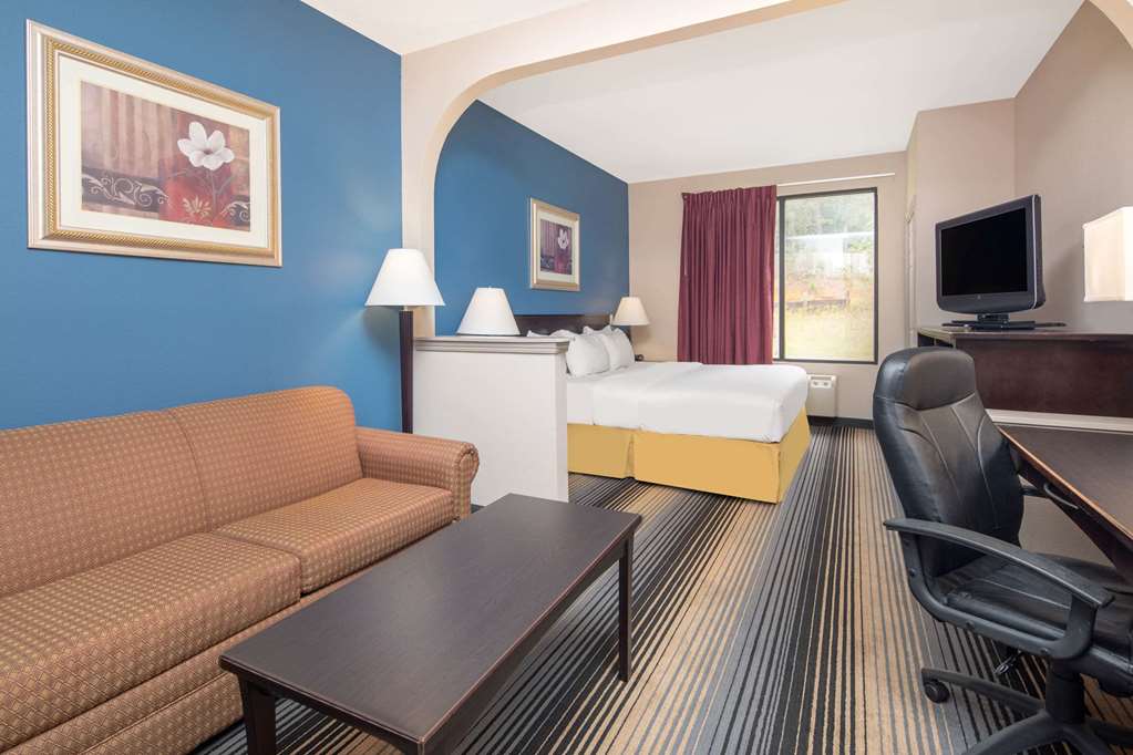 Baymont by Wyndham Laurel - photo 10