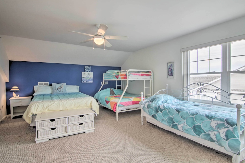 Ocean View Resort Condo w Pool Access & Bay Views - photo 19