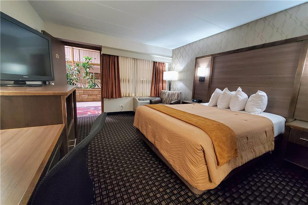 AmericInn by Wyndham Watertown - photo 9