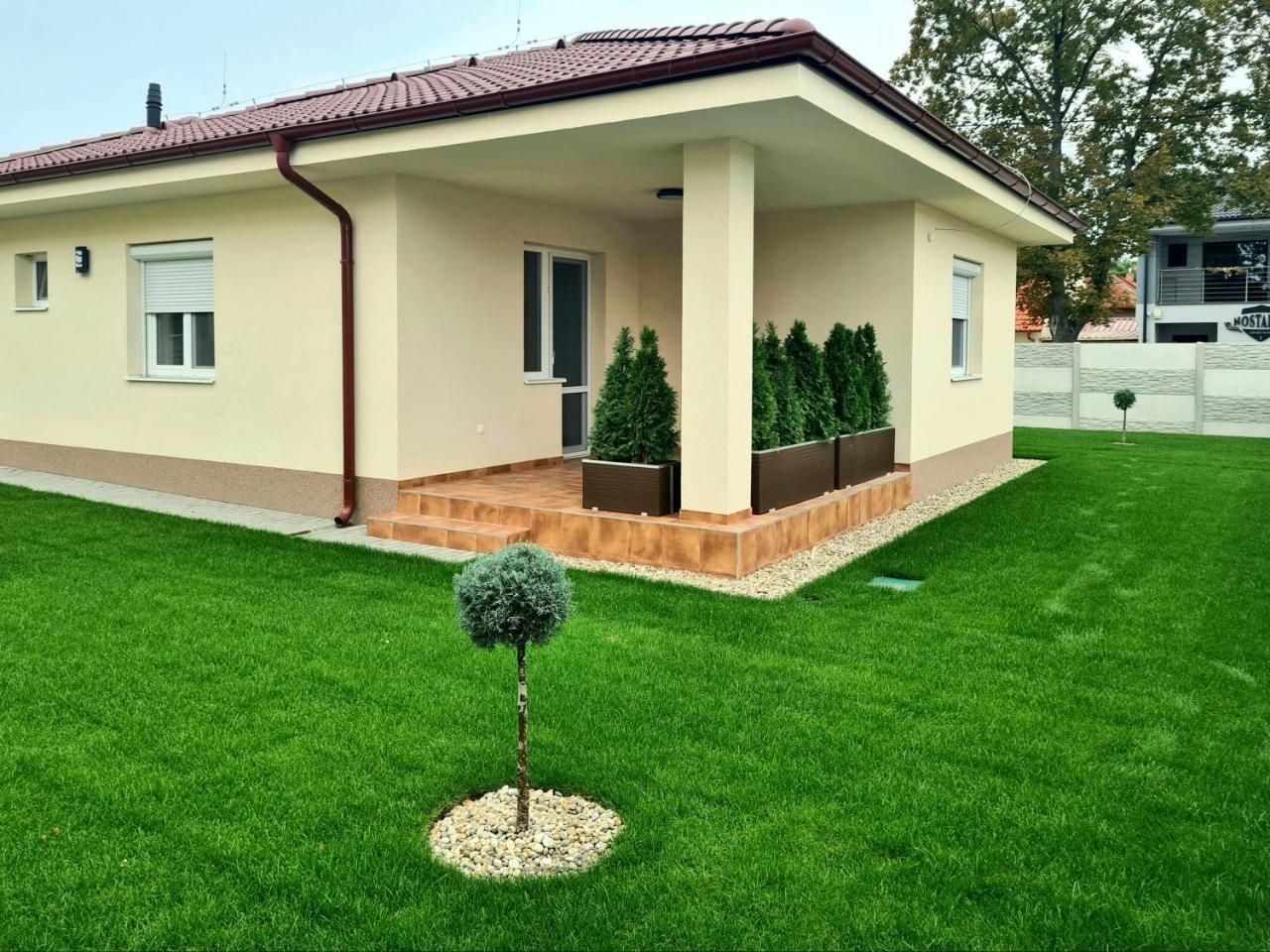 Rekreačný dom Flóra ll — Velky Meder — photo 3