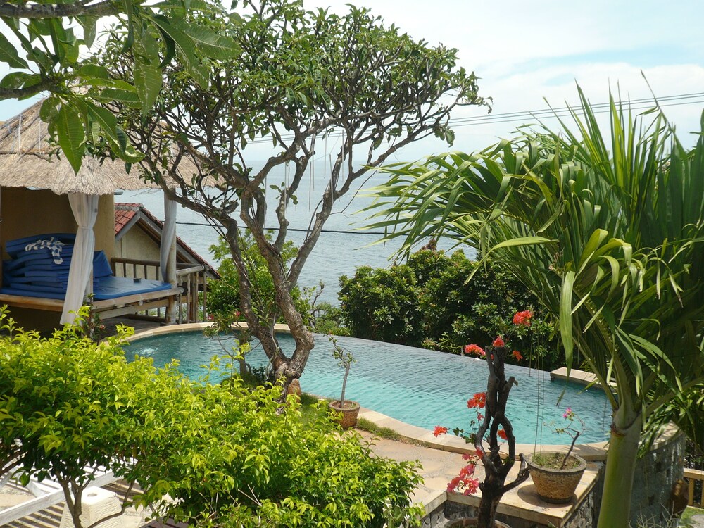 Paradise Bungalows