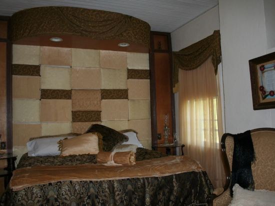 Lamplight Inn - photo 10