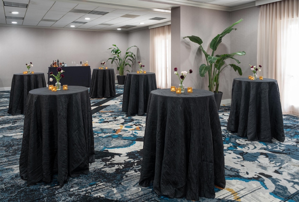The Chifley Houston Tapestry Collection by Hilton - photo 45
