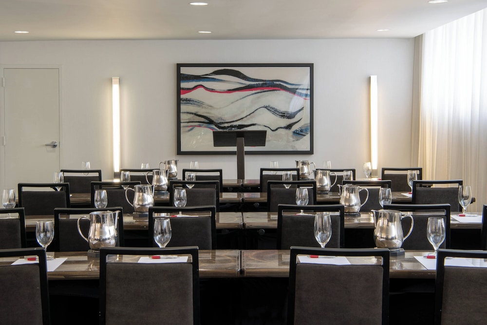 Beverly Hills Marriott - photo 95