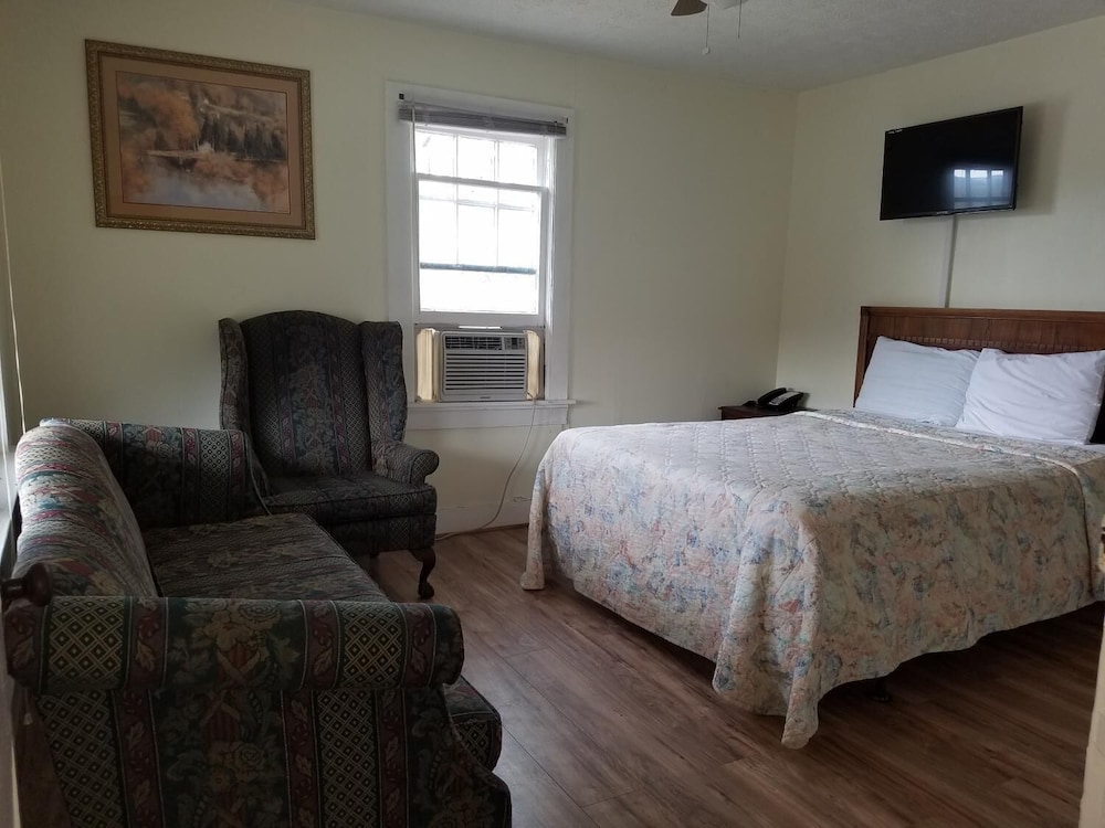 Sapphire Inn - photo 12