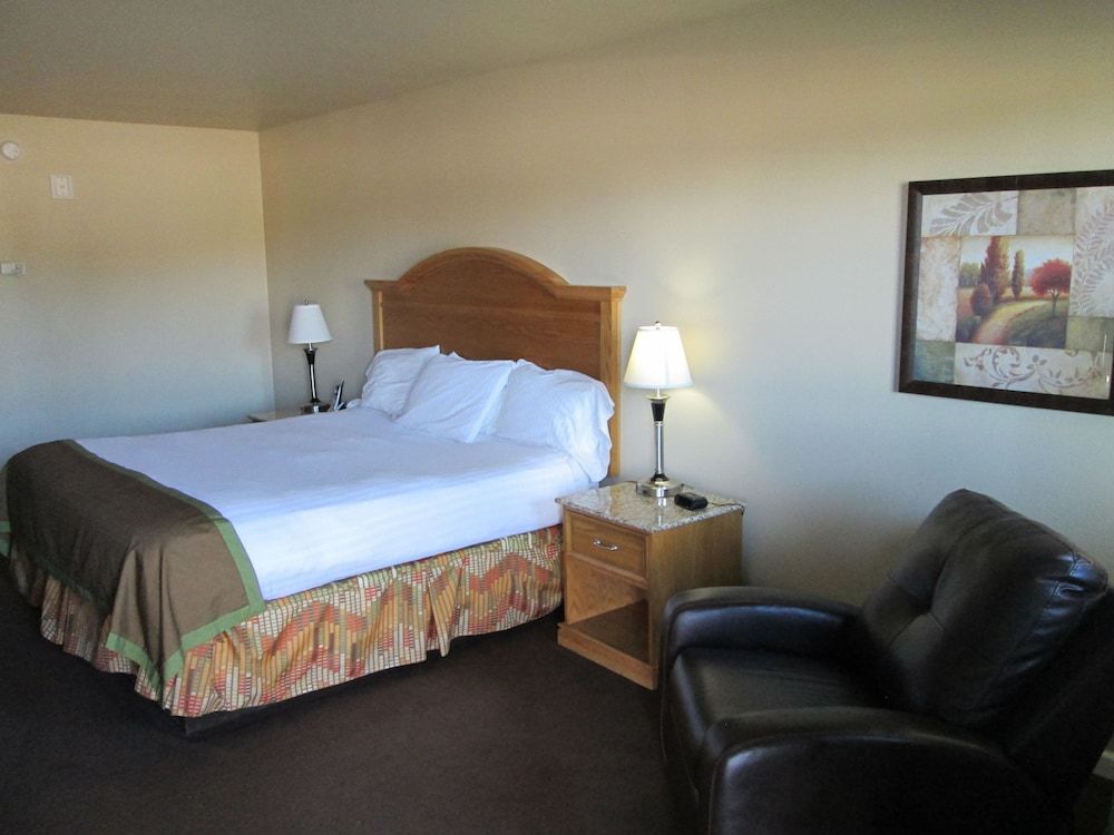 Woodland Inn - photo 9