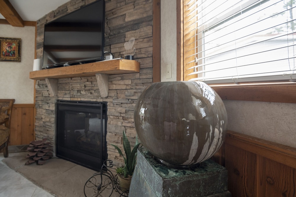 Swan Lake Resort Rentals - photo 30
