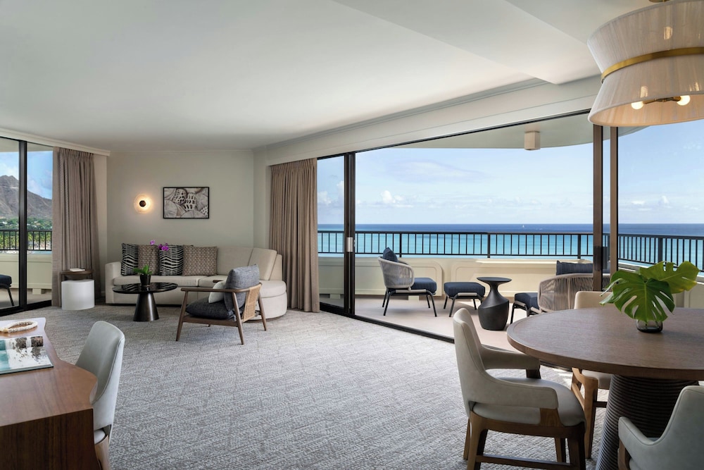 Moana Surfrider A Westin Resort & Spa Waikiki Beach - photo 82