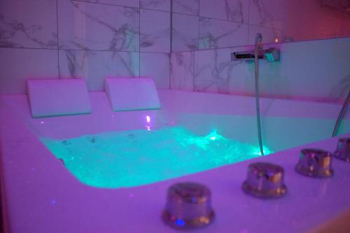 Le Nid de la Chouette by Apparts SPA Dijon in Dijon, France