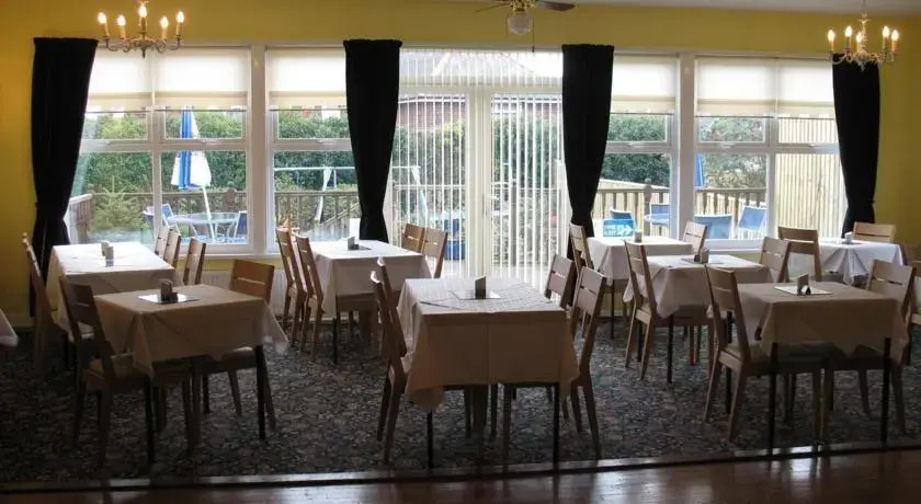 Beaufort House Hotel — Sandown — photo 2