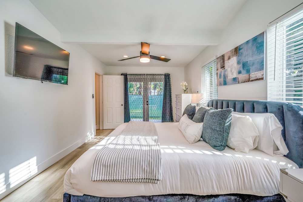 FoxStays Private Resort - photo 16