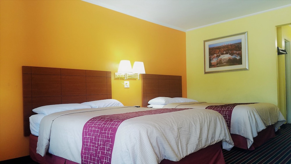 Roadway Inn - photo 11