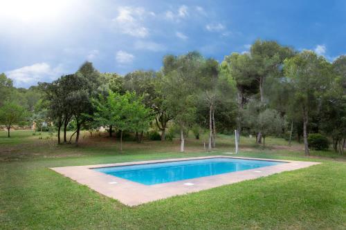 Can Pujadas - carbon neutral hotel in Regencos