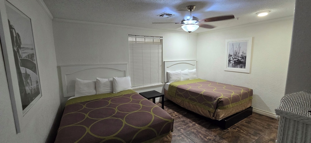 Super 8 by Wyndham South Padre Island - photo 20