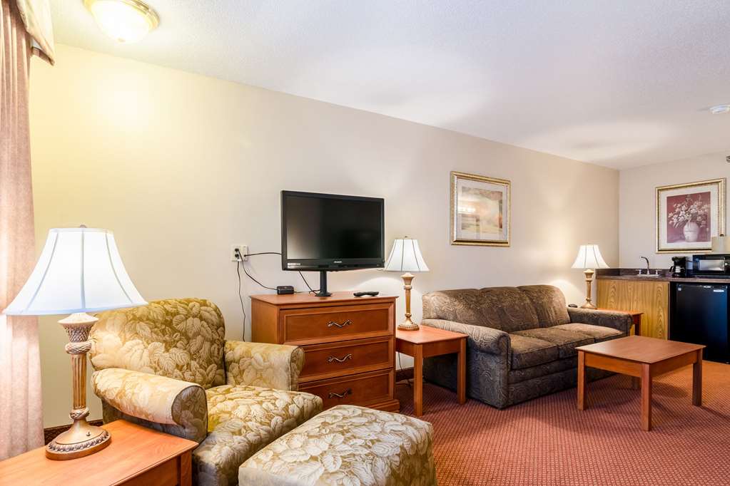 Quality Inn Alliance NE - photo 26
